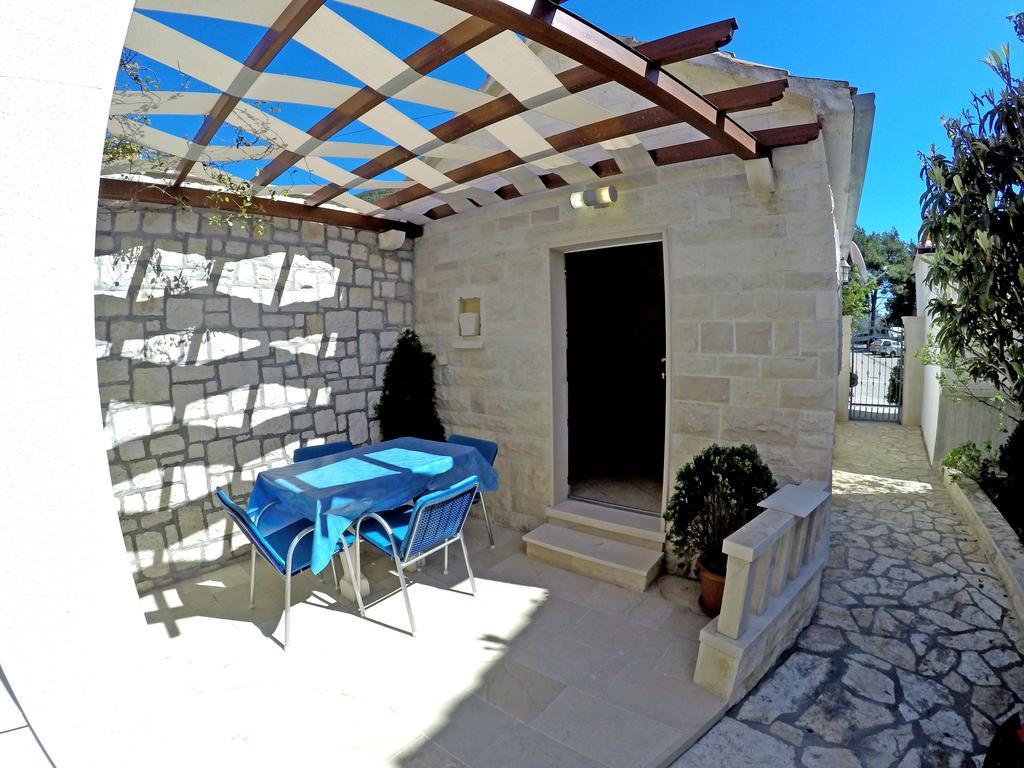 Apartments Ivic Bol Extérieur photo